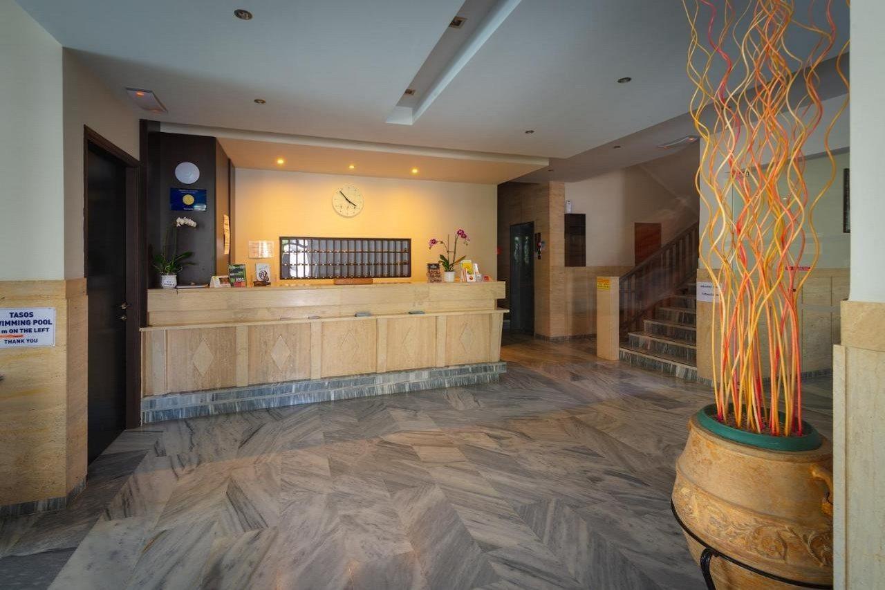 Dimitris Paritsa Hotel คอสทาวน์ ภายนอก รูปภาพ