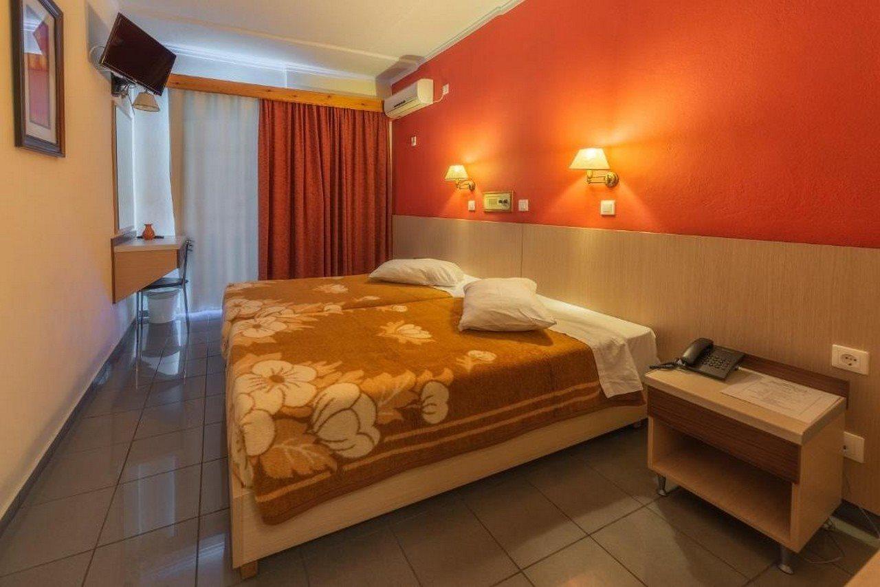 Dimitris Paritsa Hotel คอสทาวน์ ภายนอก รูปภาพ