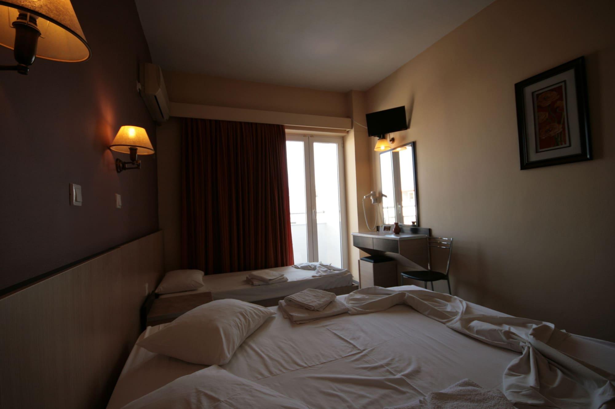 Dimitris Paritsa Hotel คอสทาวน์ ภายนอก รูปภาพ