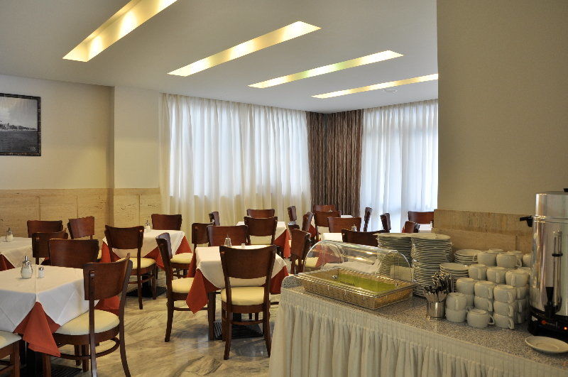 Dimitris Paritsa Hotel คอสทาวน์ ภายนอก รูปภาพ